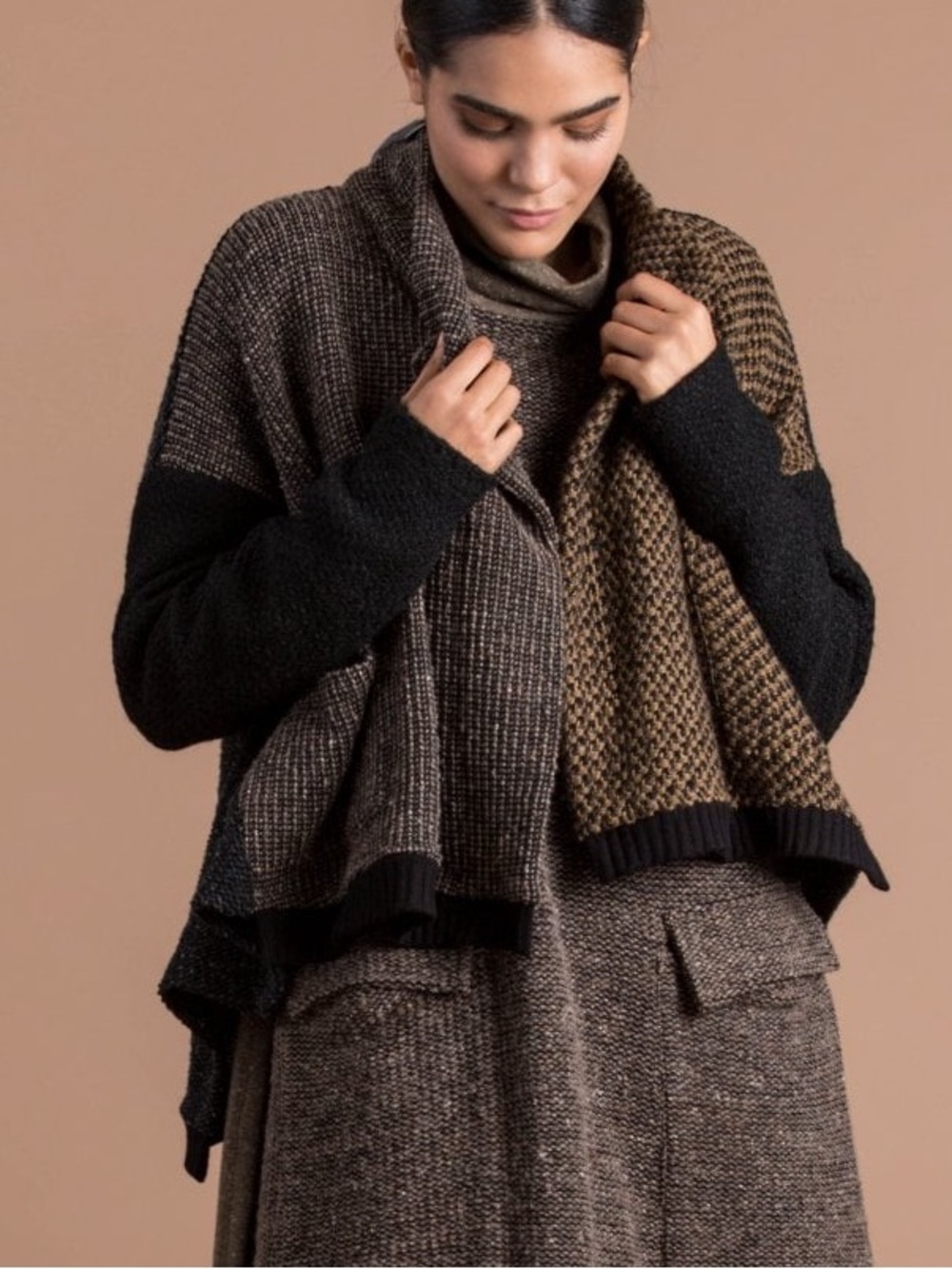 ALEMBIKA Multi-Knit Swing Jacket